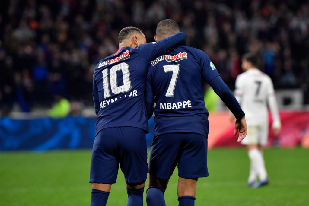 Watch: Neymar blanks Mbappe for Messi during training