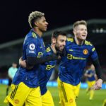 EPL wrap: Fernandes inspires Man Utd to victory, Spurs late show stuns Leicester