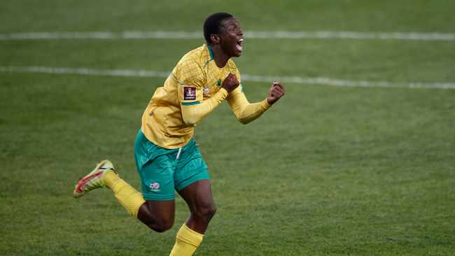 Bongokuhle Hlongwane on to Greener Pastures