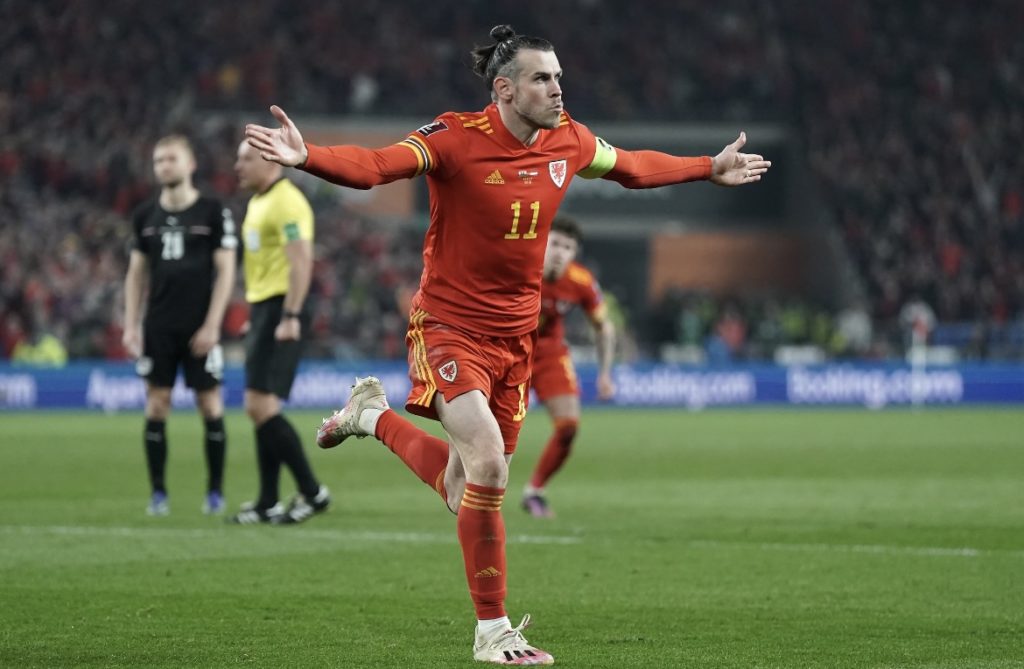 Brilliant Bale double carries Wales into World Cup playoff final