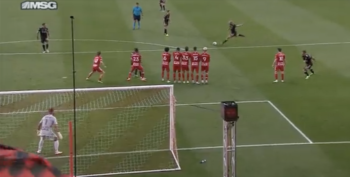 Watch: Higuain's unstoppable free kick in MLS