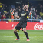 Como sign former Spain 'keeper Pepe Reina