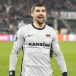 Roma sign Australia 'keeper Matthew Ryan as free agent