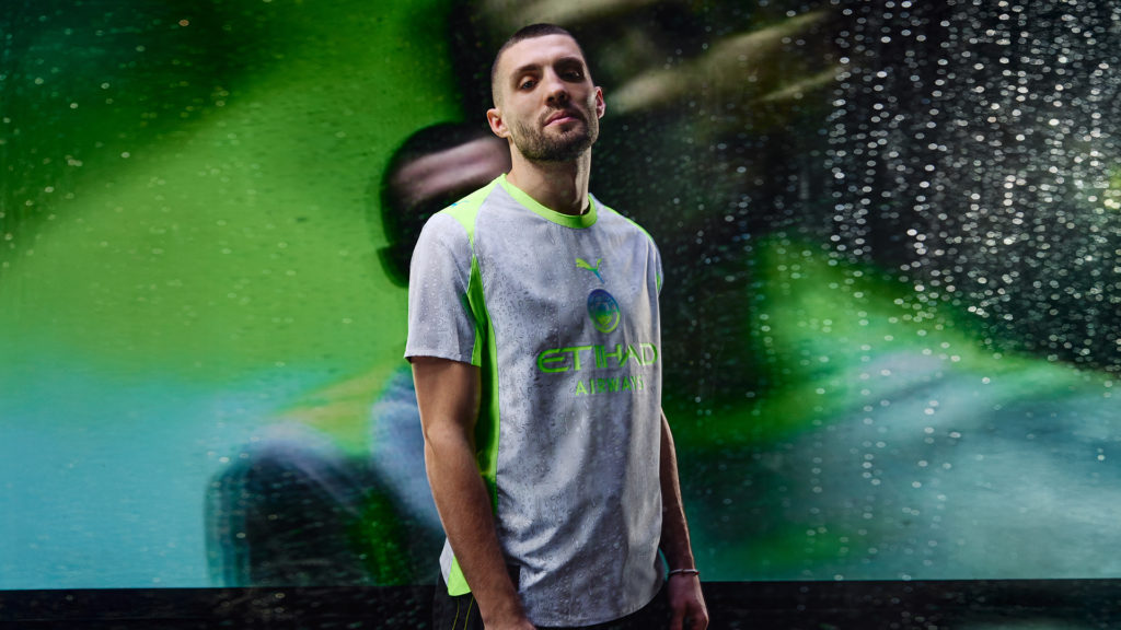 Rain or Shine - Mancunian weather inspires Man City Third Kit
