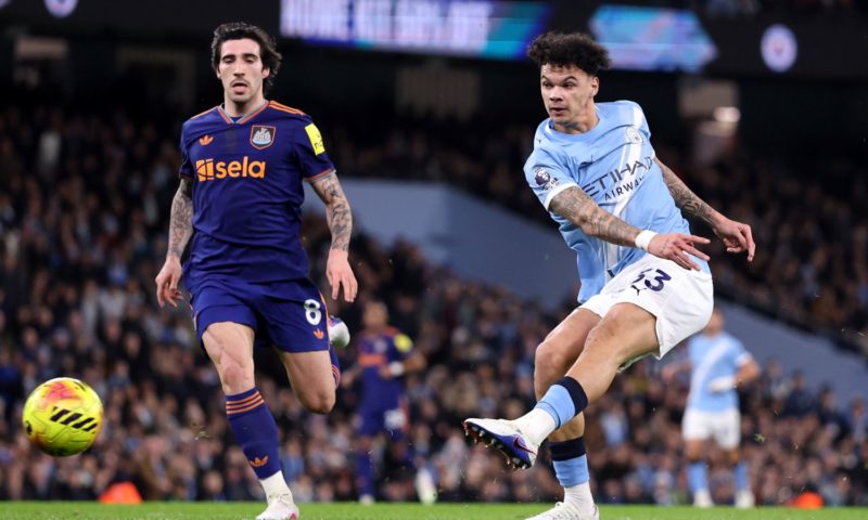 City down Newcastle to pile pressure on Arsenal