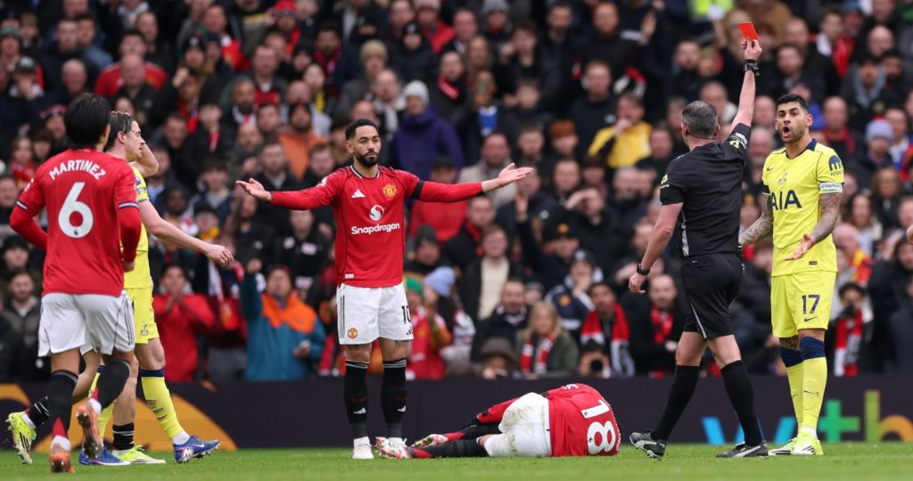 Man Utd make hay after Spurs' Romero sees red