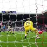 Photo: REUTERS/Nigel Roddis