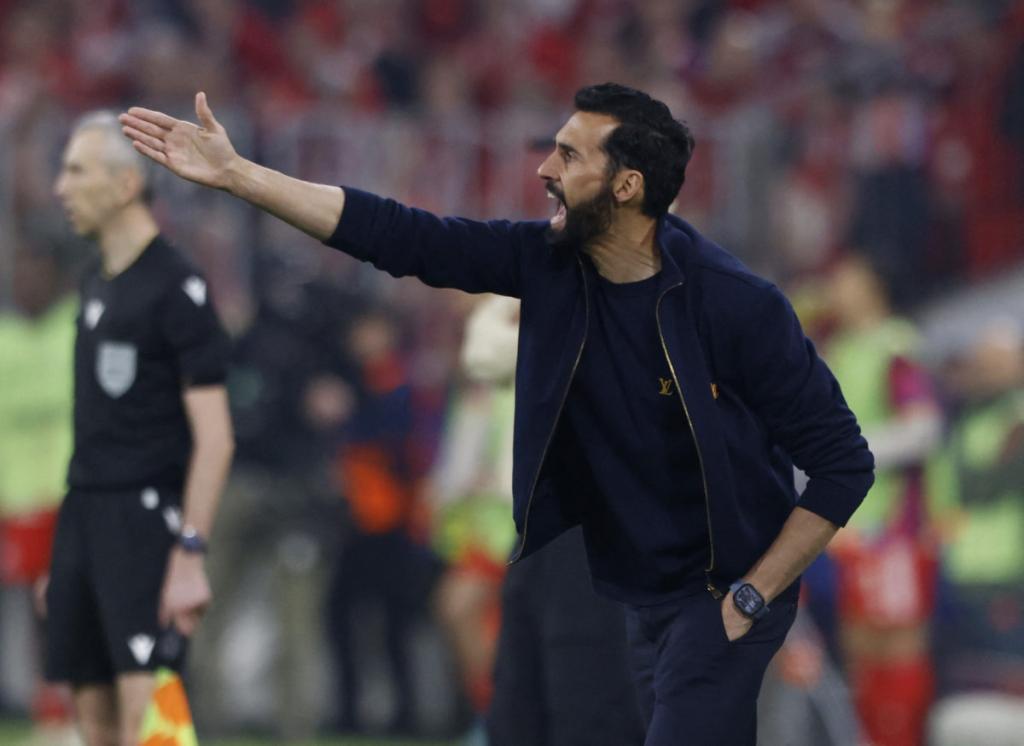 Arbeloa fumes over Camavinga red card