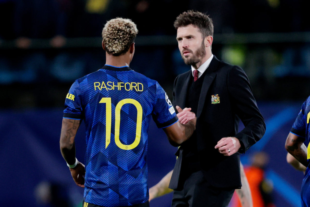 Carrick opens door to Rashford United comeback