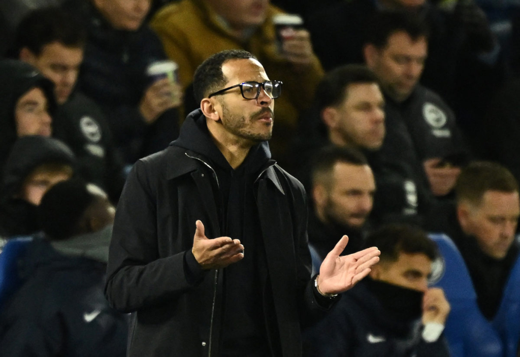 Chelsea sack Ronsenoir