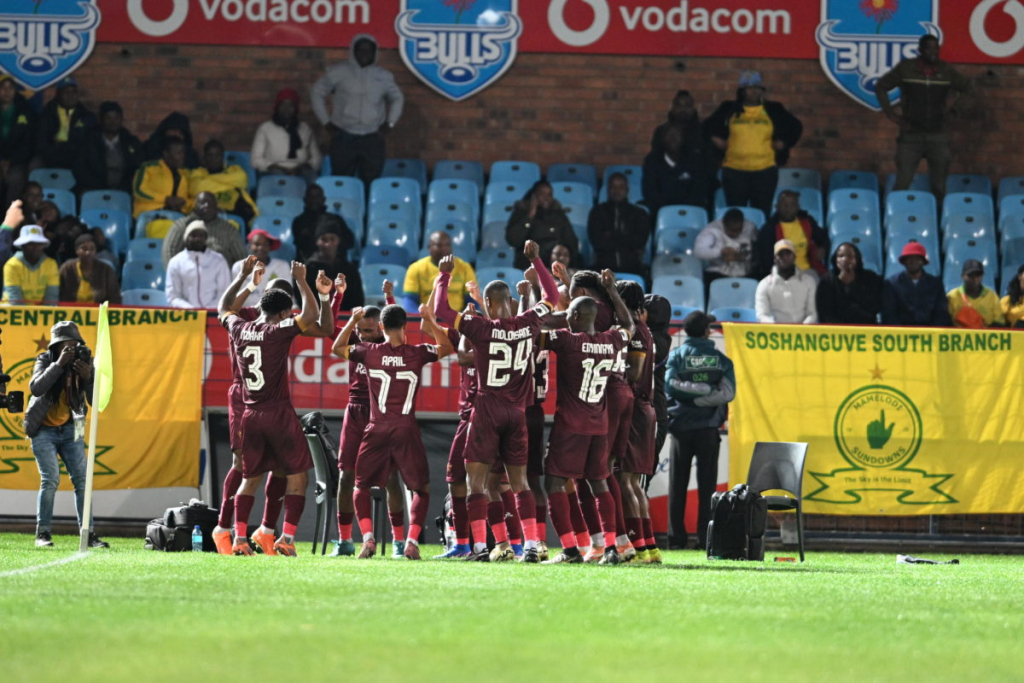 Mabasa rescues Stellies, helps Pirates lead