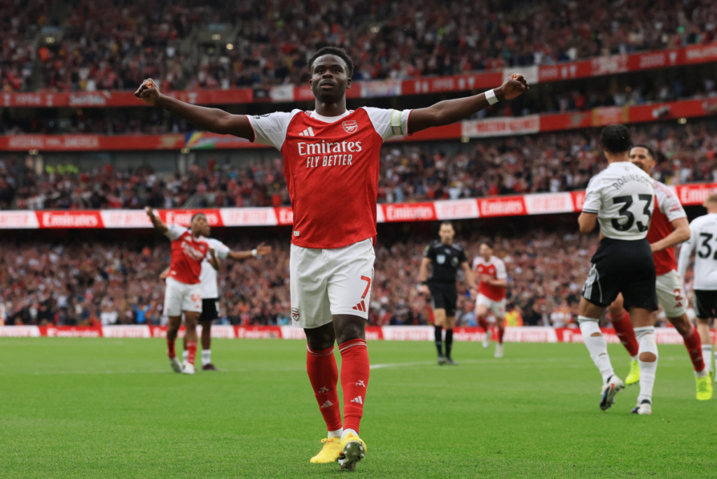 Arsenal pull clear, Spurs handed survival boost