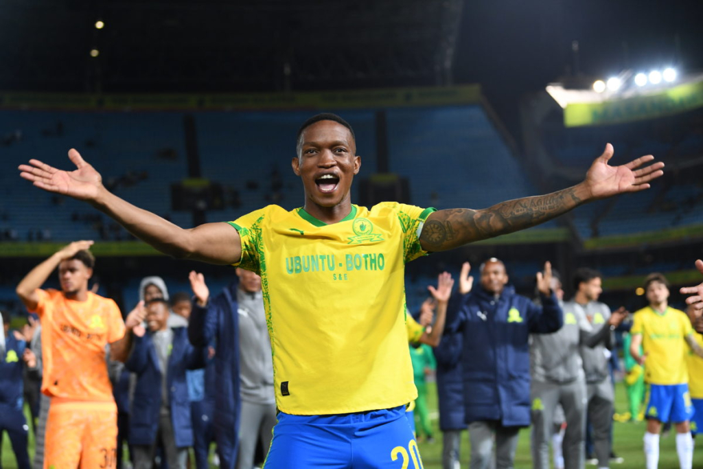 Sundowns host Chiefs with the title in their sights