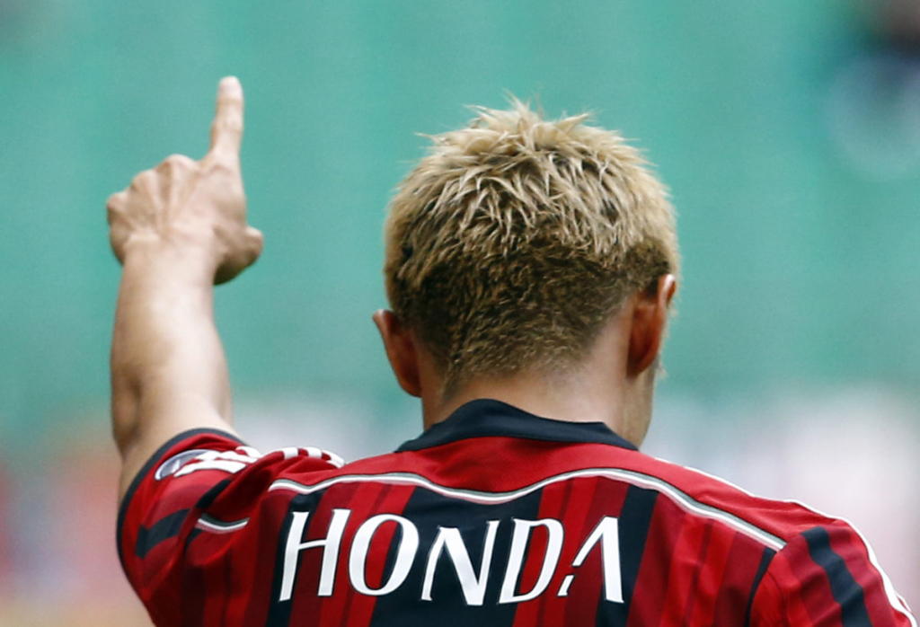 Japanese legend Honda returns to football