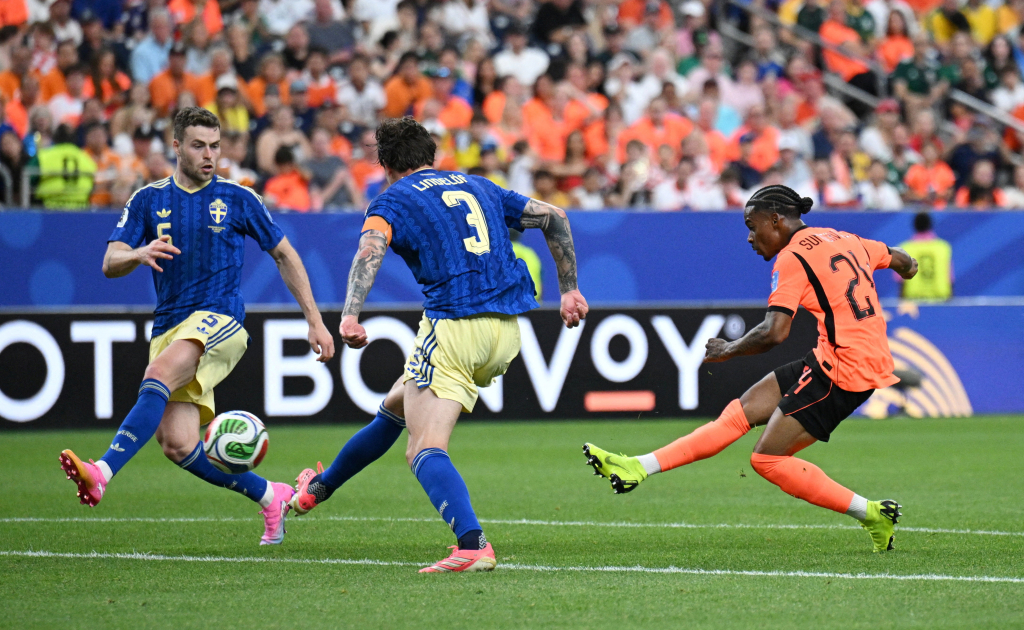 Netherlands break Pelé era World Cup record