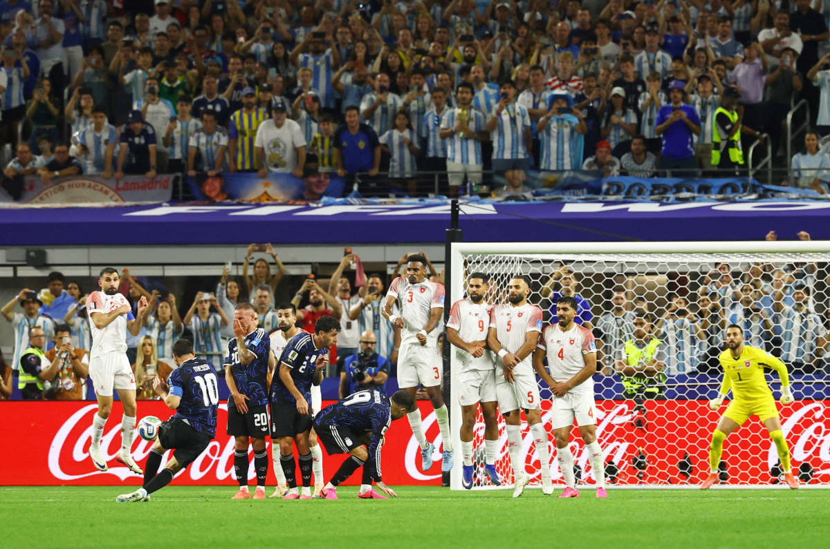 Photo: REUTERS/Kai Pfaffenbach
