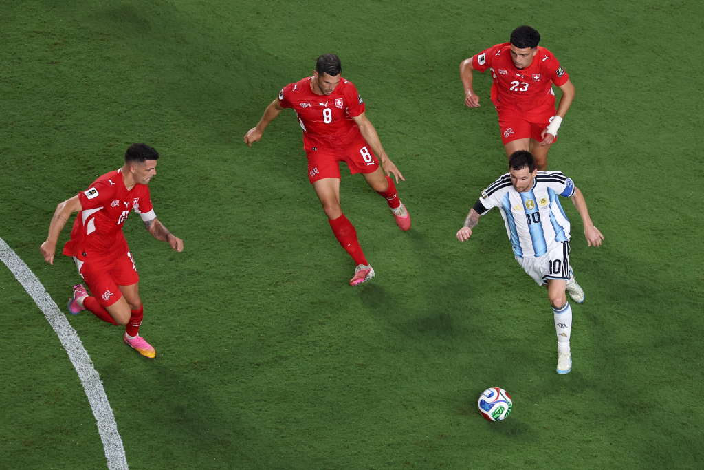 Messi runs the show without finding the net