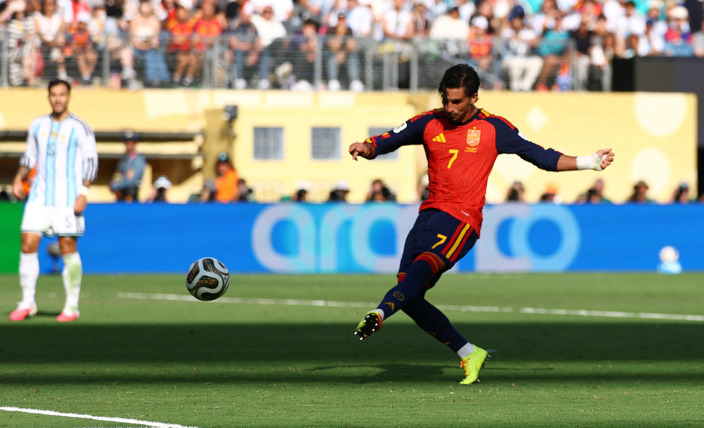Pick your Man of the match: Spain vs Argentina
