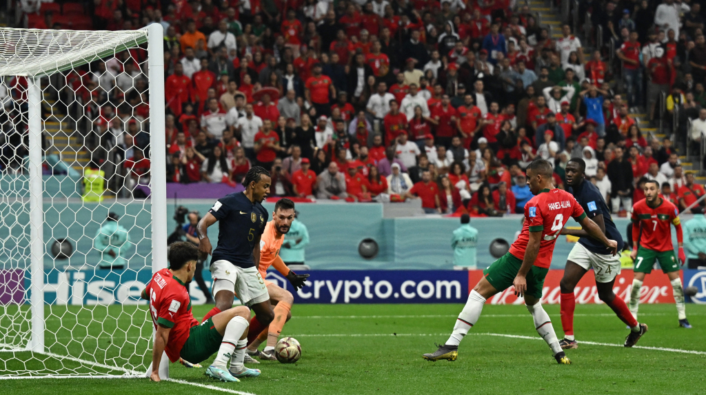 WC wrap: Heavyweights collide as World Cup reaches climax