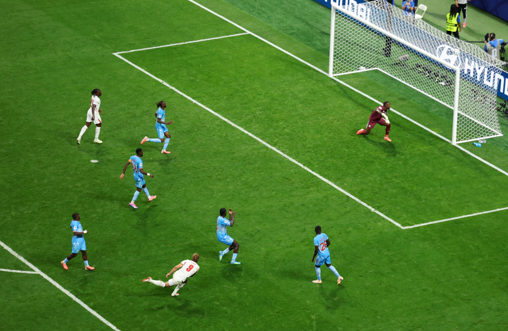 WC wrap: Kane saves England as USA, Belgium advance