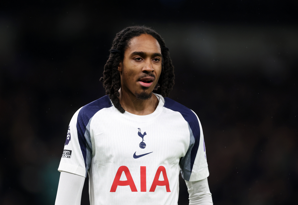 Inter secure Spence on long-term contract