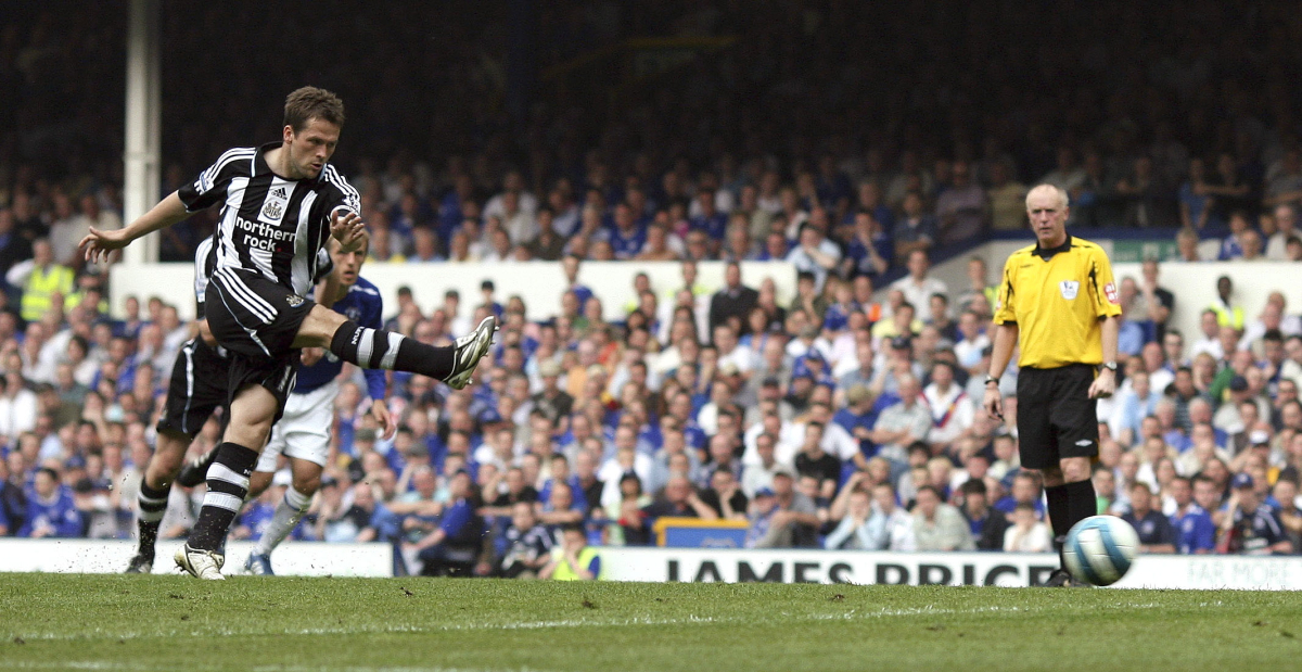 Photo: Action Images / Paul Burrows