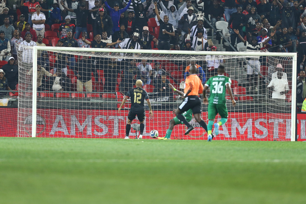 Pirates march on as Galaxy win thriller