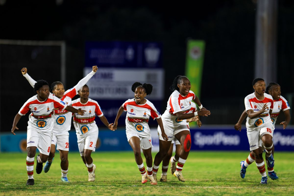 UJ,Tuks set up final showdown in Varsity Football Women