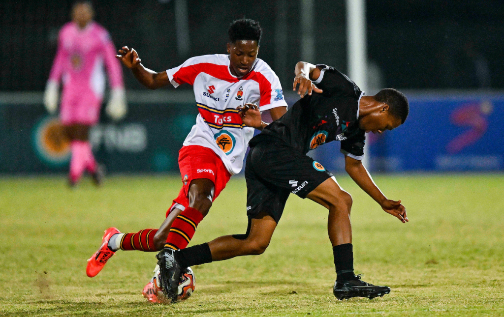 Players that stood out in Varsity Football round 4