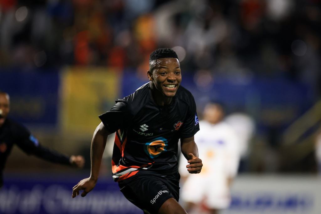 Varsity Football round 5 preview: UJ chase a fifth straight win as title race takes shape