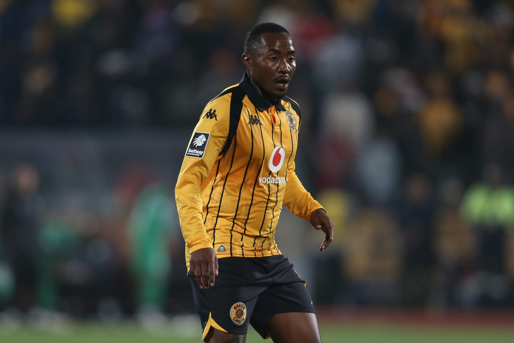 Bafana boss Mosimane provides Maboe fitness update