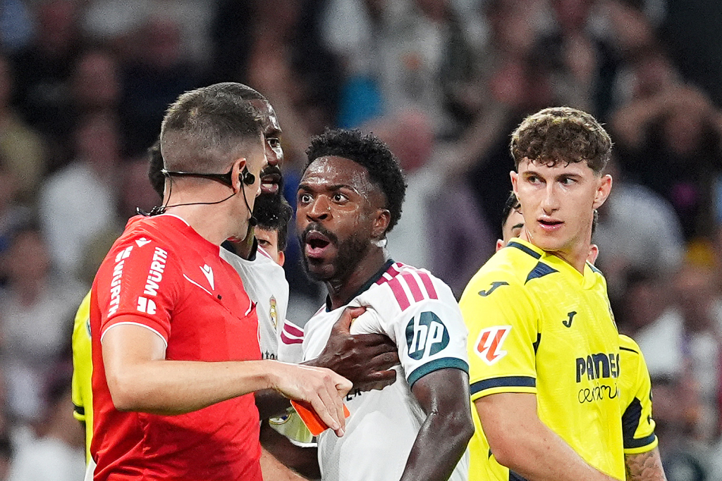 Vinicius suspended for El Clasico after hair-pull red card